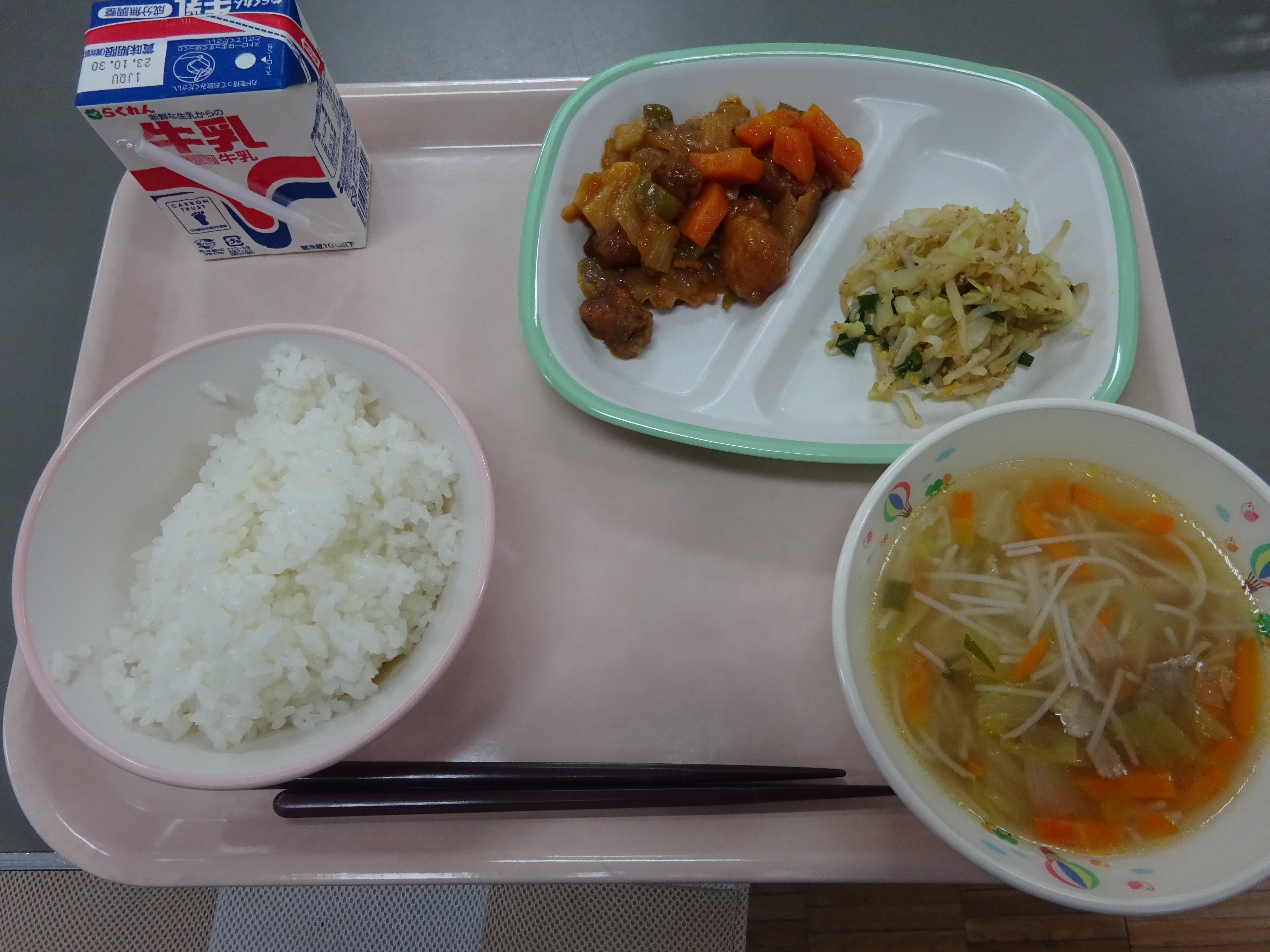 1020給食写真